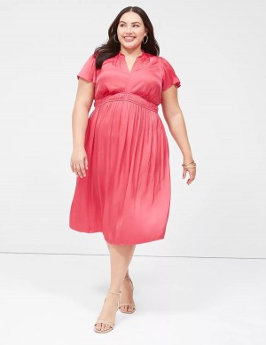 Lane Bryant Satin Flutter-Sleeve Ruffle V-Neck Kadın Midi Elbise Pembe | ASB6683BC