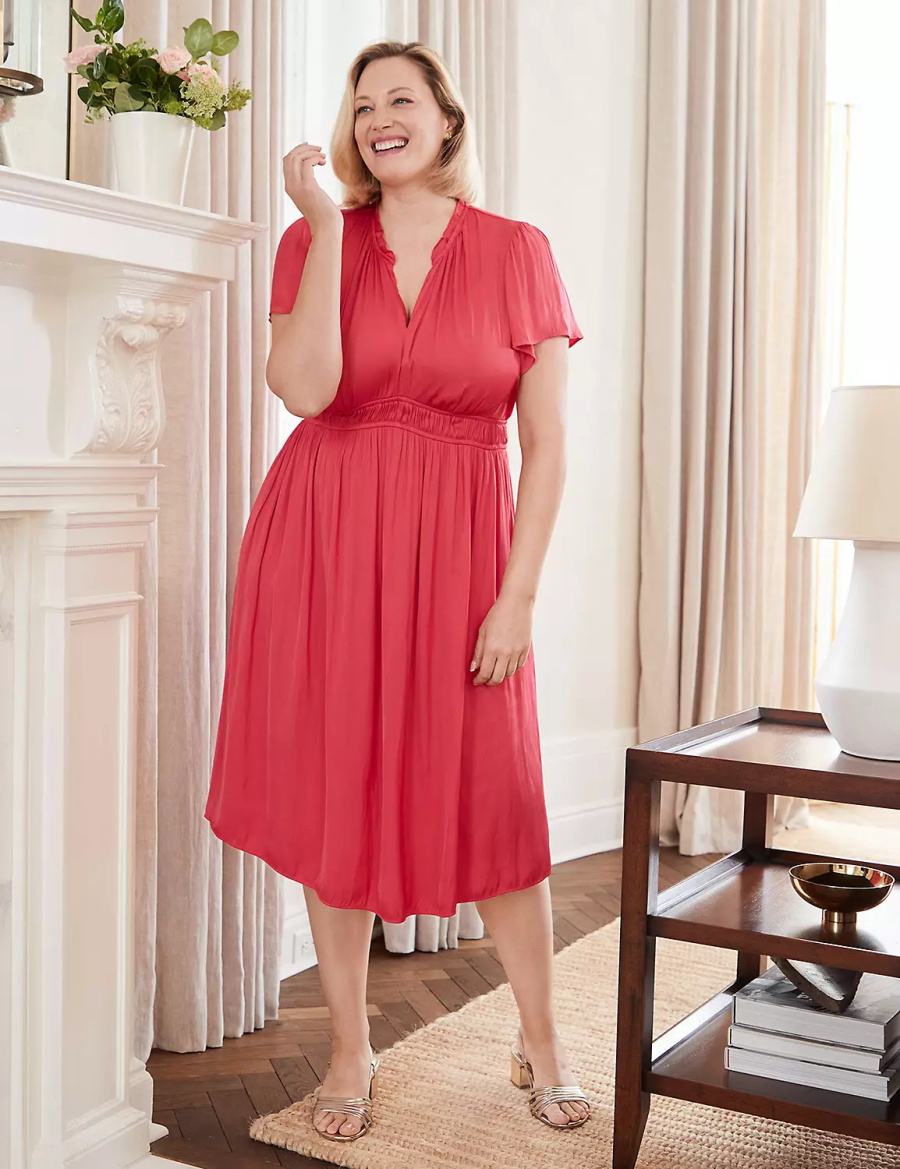 Lane Bryant Satin Flutter-Sleeve Ruffle V-Neck Kadın Midi Elbise Pembe | ASB6683BC